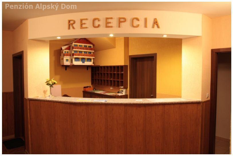 Alpsky Dom Vitanova Hotel Kültér fotó