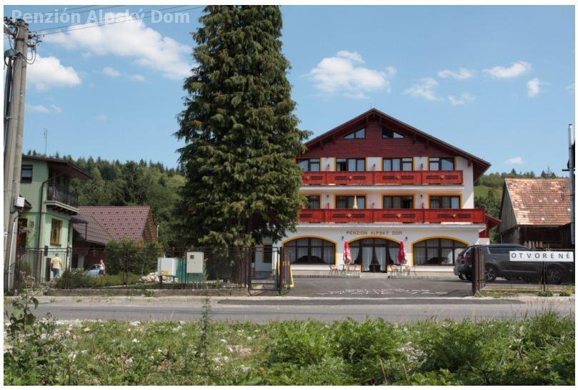 Alpsky Dom Vitanova Hotel Kültér fotó